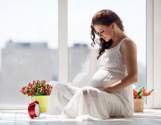 Mẹ mang thai uống nên sữa bầu khi nào để đạt hiệu quả nhất và những lầm tưởng độc hại