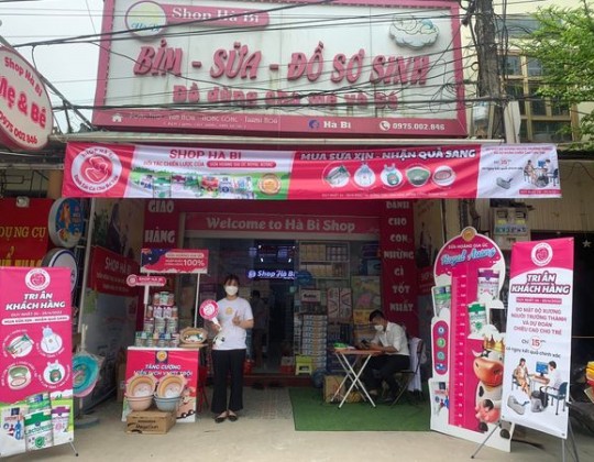 Trade & Show tại Shop Hà Bi – Đối tác chiến lược của Sữa Hoàng Gia Úc Royal Ausnz