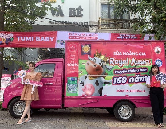 Sữa Hoàng Gia và hành trình Trade & Show tri ân khách hàng tại Tumi Baby Shop Quảng Ninh