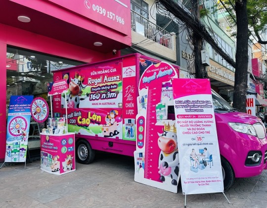 Một trade and show "xinh xinh" cùng shop Nhà của Gạo